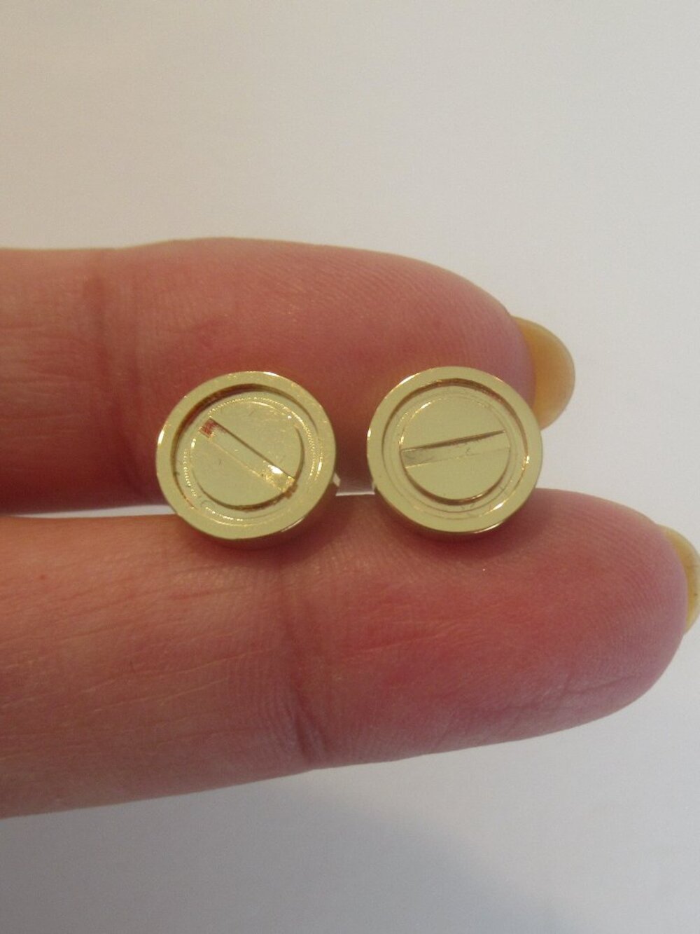Yellow Gold Plated Round Flat Circle 10 mm Stud Earrings in Gift Box